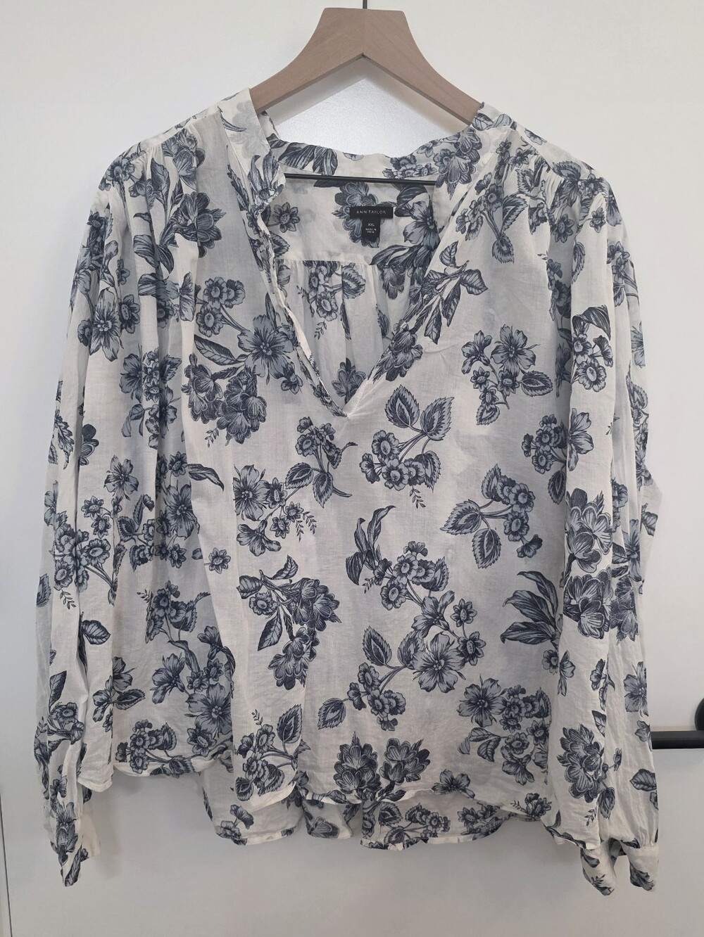 Light Weight Oversized White with Blue Floral Print Top